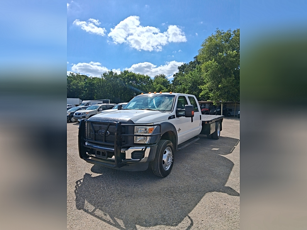 2015 Ford F-450 Lariat 4x4 Crew Cab 200-In DRW's photo