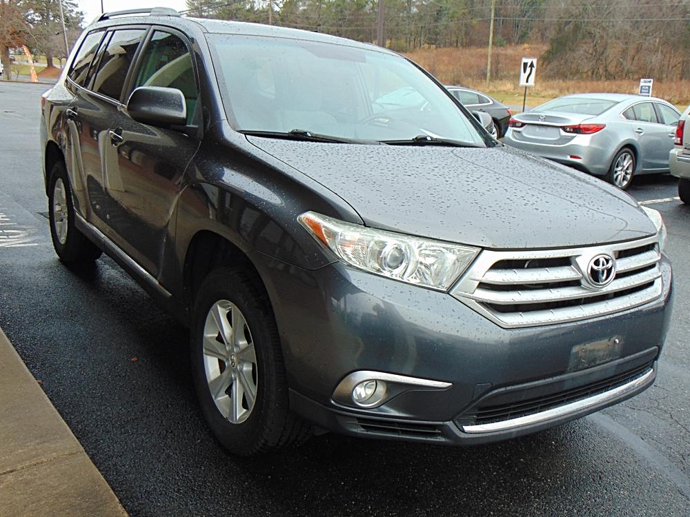 2012 Toyota Highlander Base
