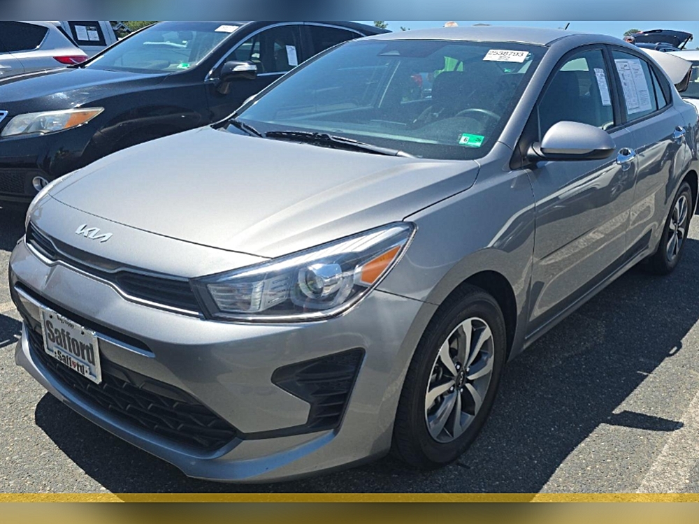 2022 Kia Rio S iVT's photo