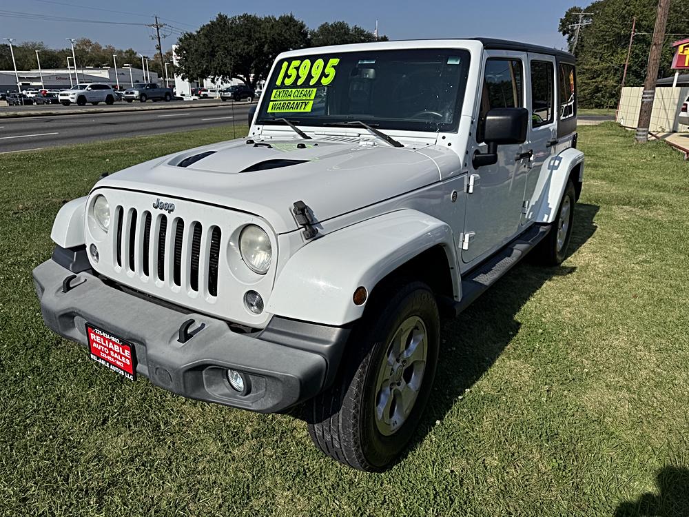 2014 Jeep Wrangler Unlimited Sahara's photo