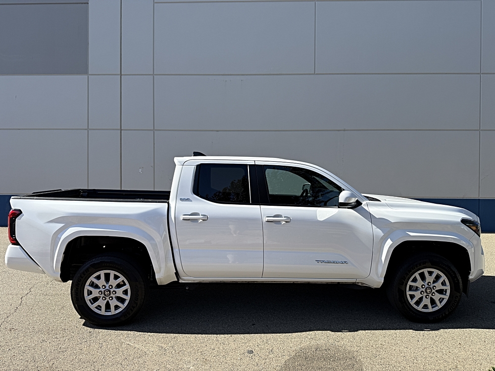 2025 Toyota Tacoma TRD Sport - Photo 24