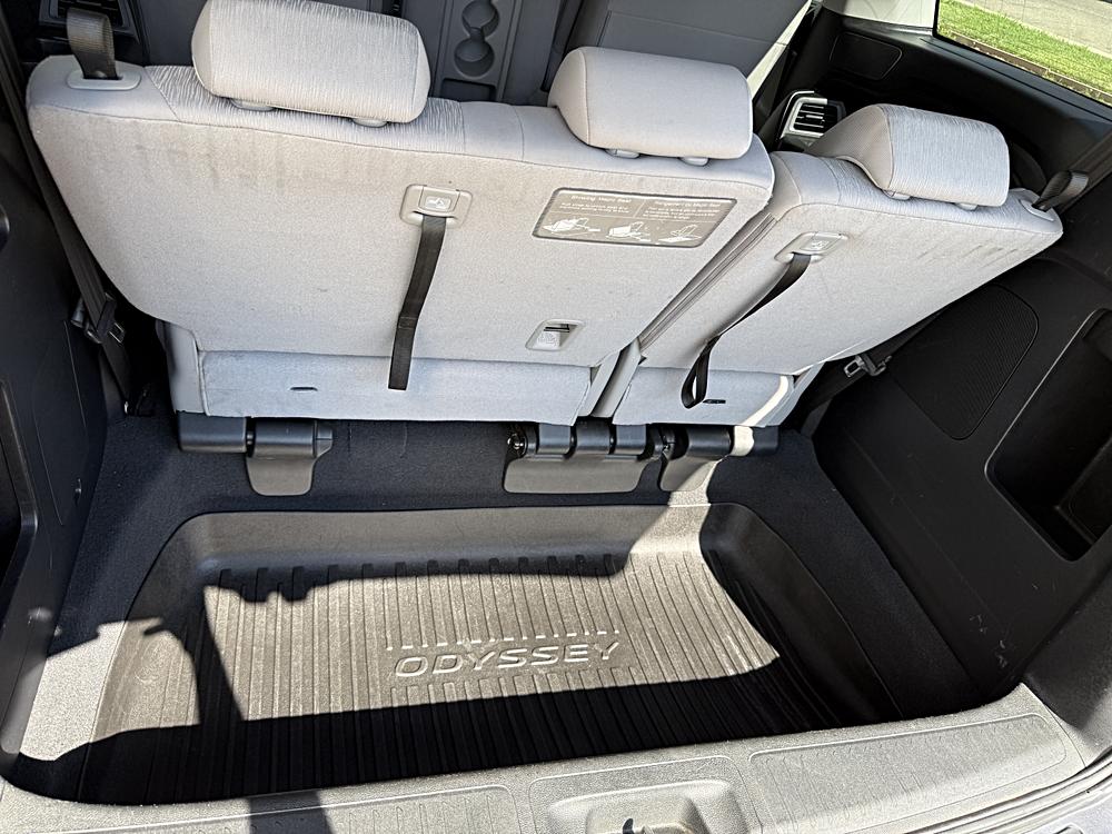 2018 Honda Odyssey EX - Photo 17