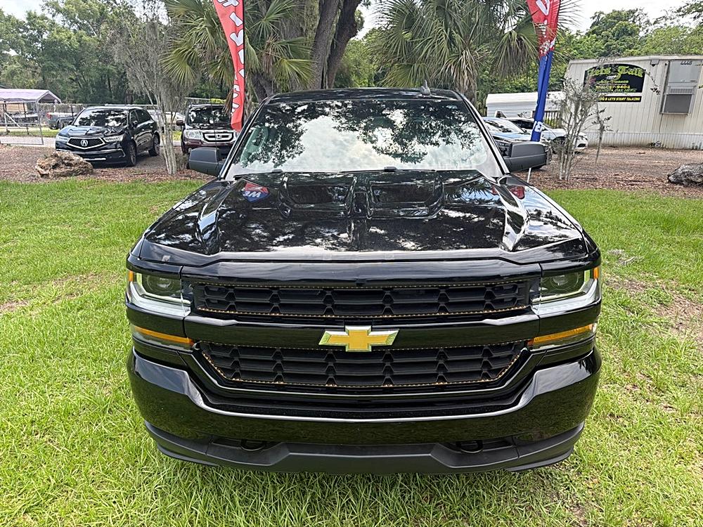 2018 Chevrolet Silverado 1500 Custom Double Cab Std Box's photo