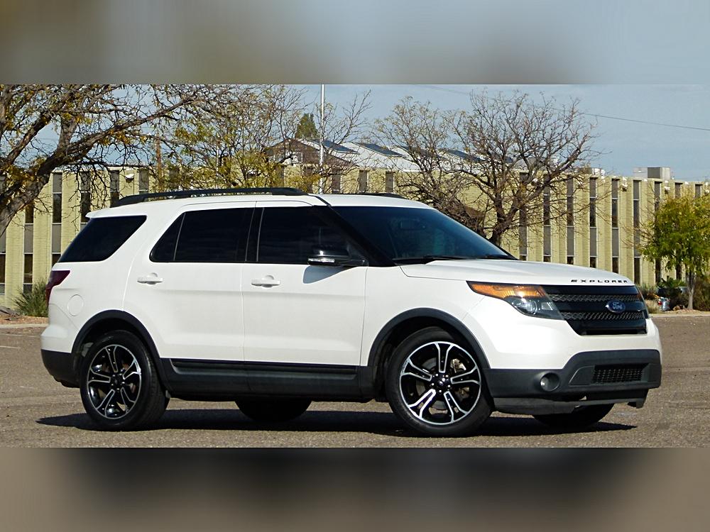 2015 Ford Explorer