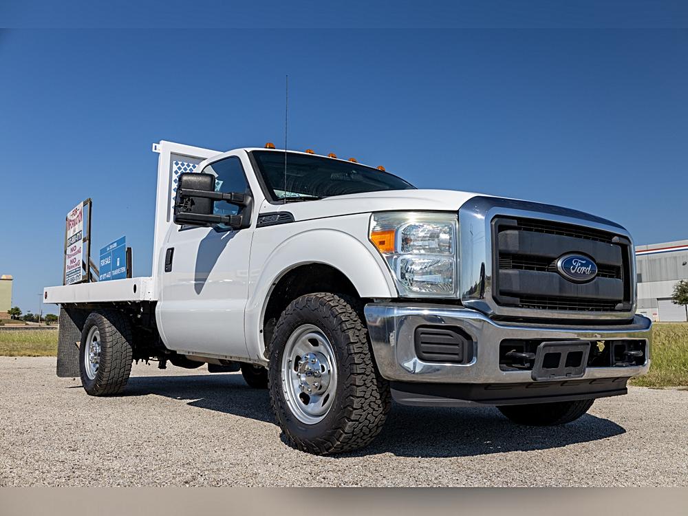 2015 Ford F-350 Super Duty Chassis Cab
