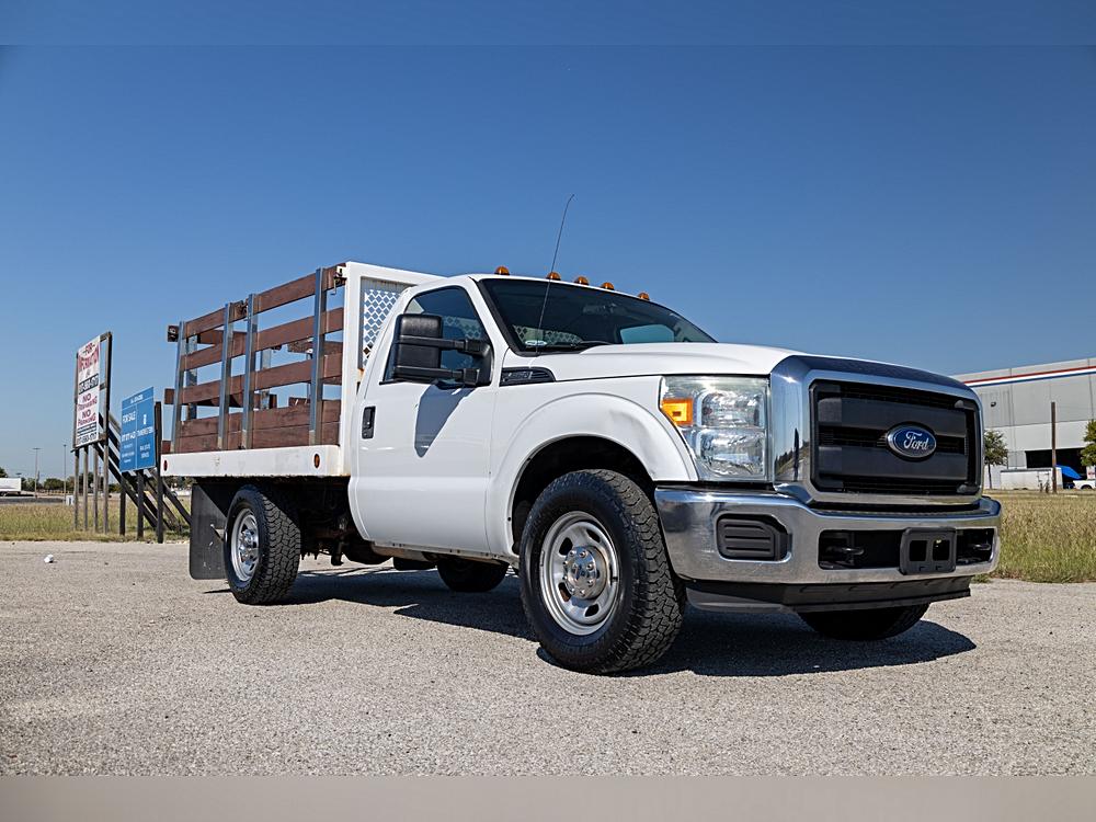 2015 Ford F-350 Super Duty Chassis Cab