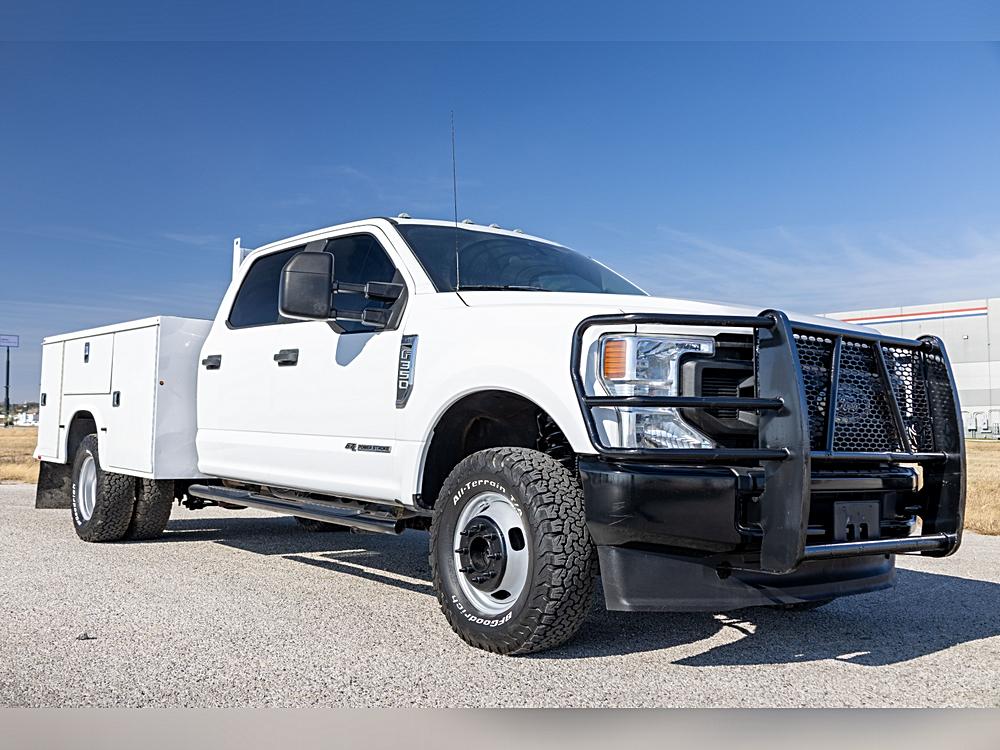 2021 Ford F-350 Super Duty Chassis Cab XL