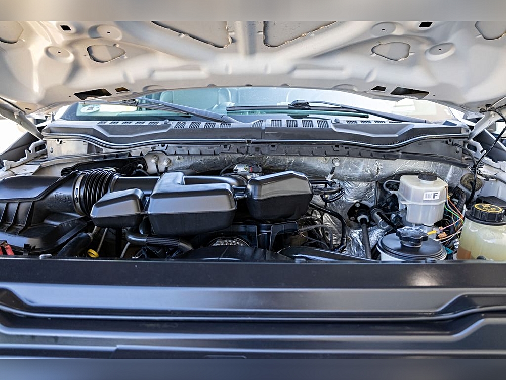 2019 Ford F-350 Super Duty Chassis Cab XL - Photo 19