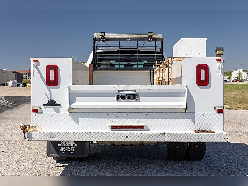 2019 Ford F-350 Super Duty Chassis Cab XL - Photo 6