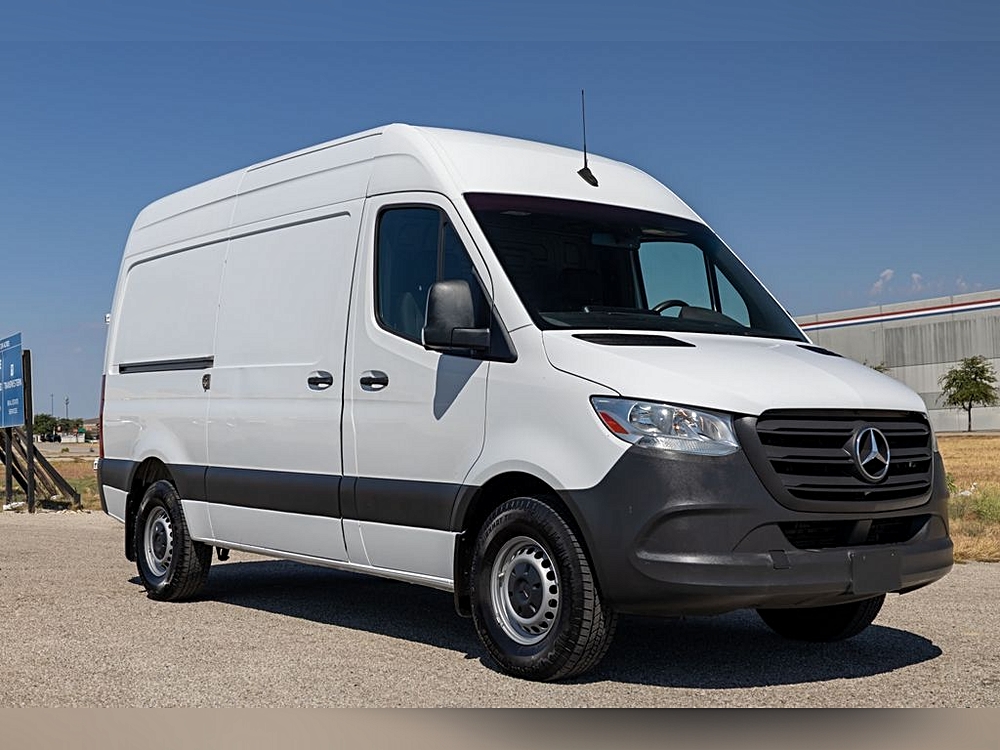 2022 Mercedes-Benz Sprinter Cargo Van