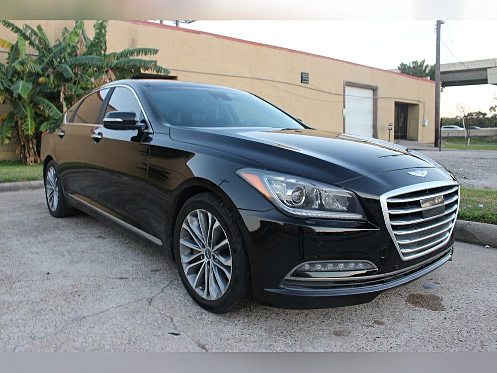 2015 Hyundai Genesis Base's photo