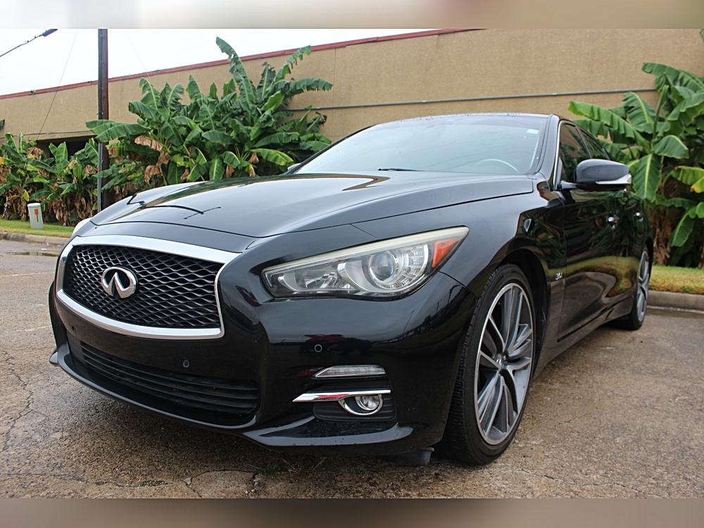 2017 INFINITI Q50