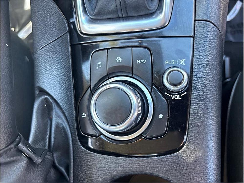 2016 Mazda MAZDA3 i Sport - Photo 15