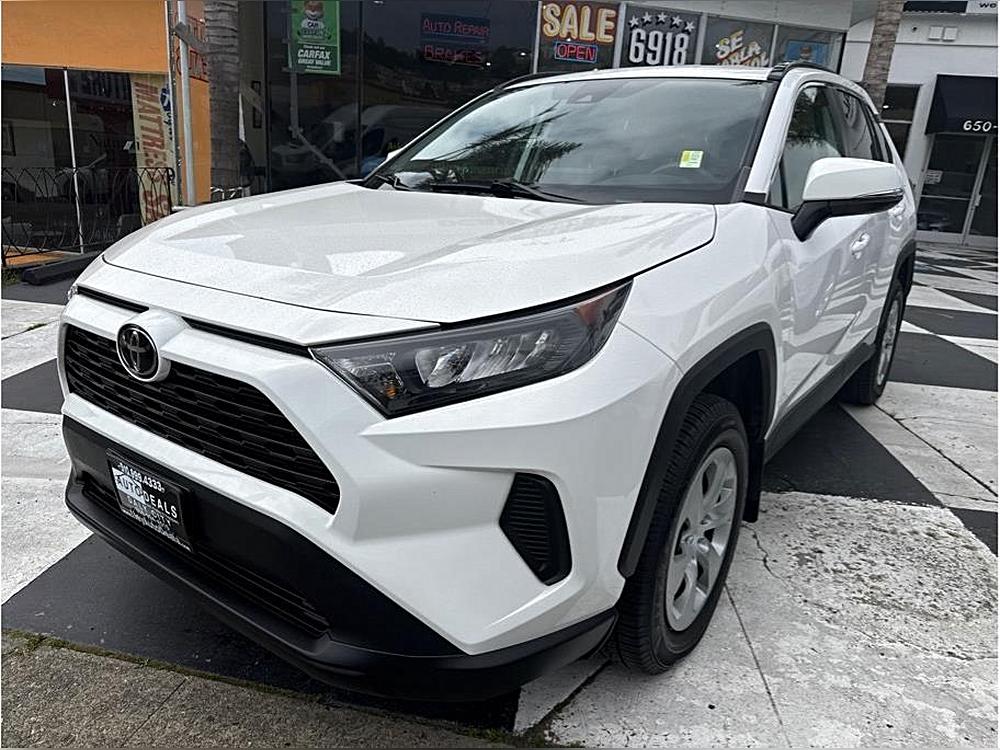 2021 Toyota RAV4 LE