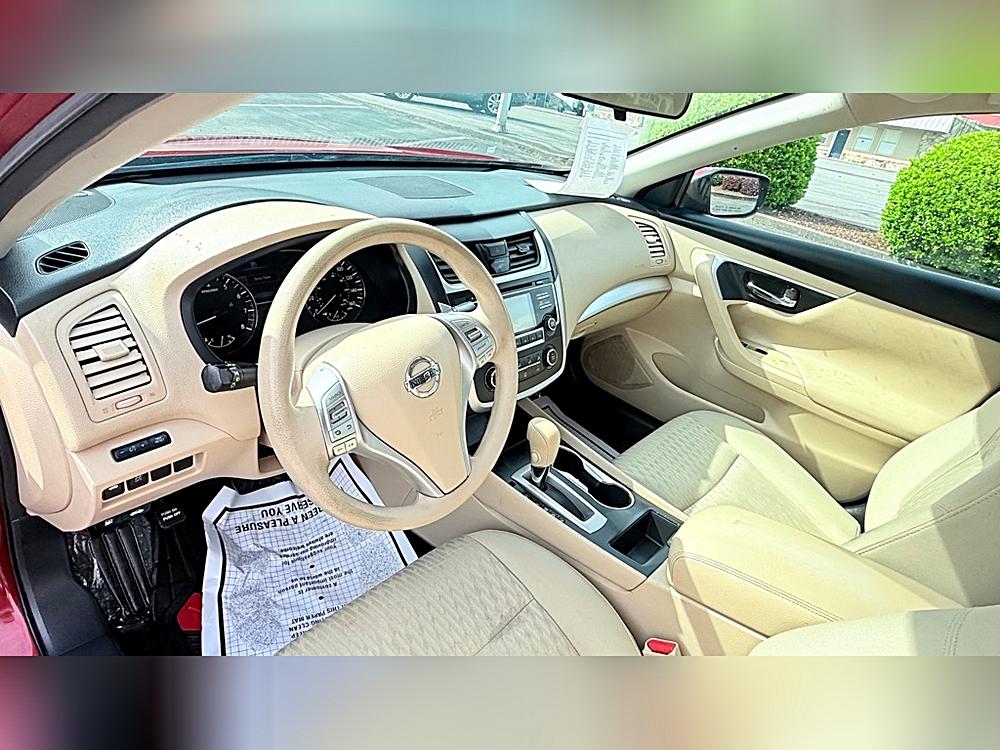 2017 Nissan Altima S - Photo 10