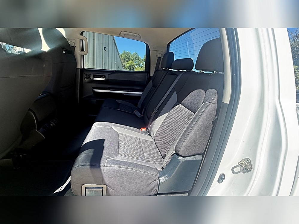 2017 Toyota Tundra SR5 - Photo 11