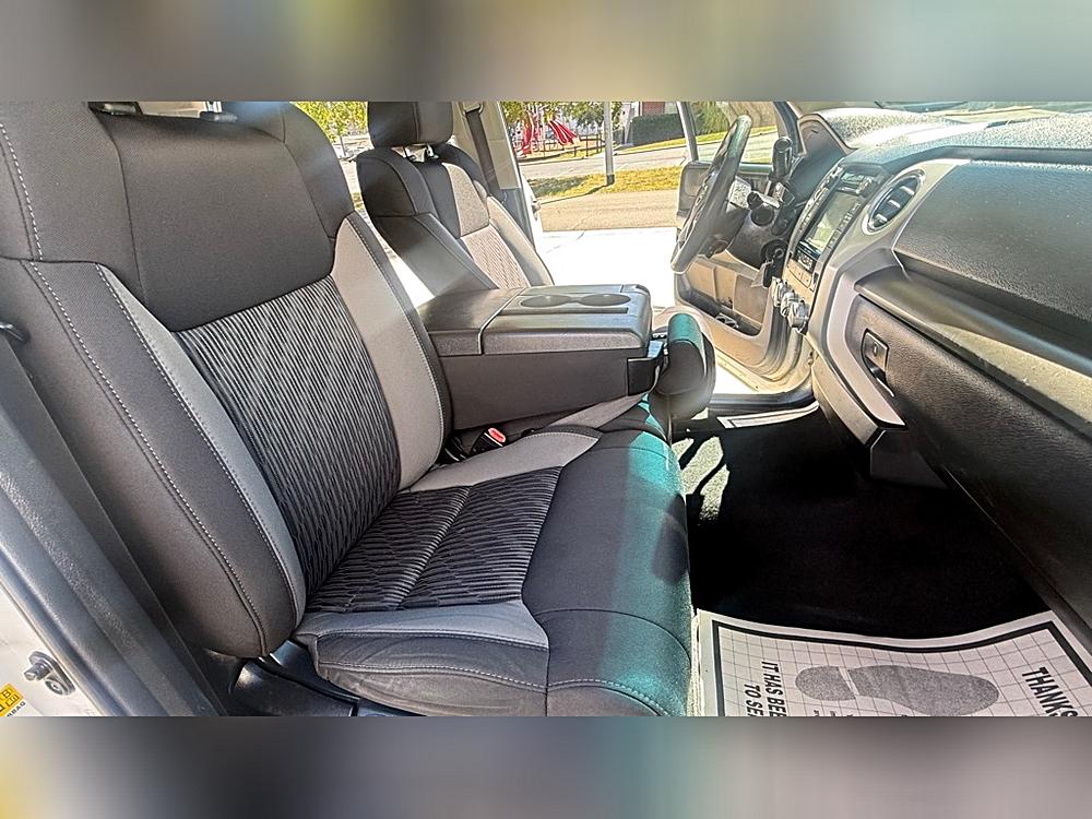 2017 Toyota Tundra SR5 - Photo 13