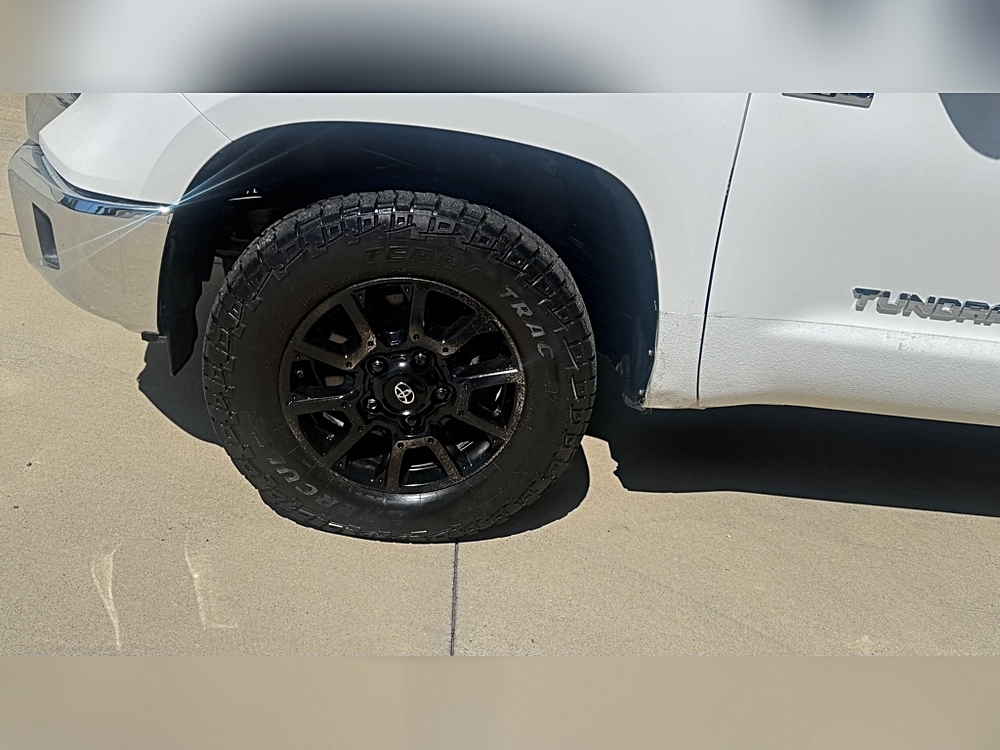 2017 Toyota Tundra SR5 - Photo 22