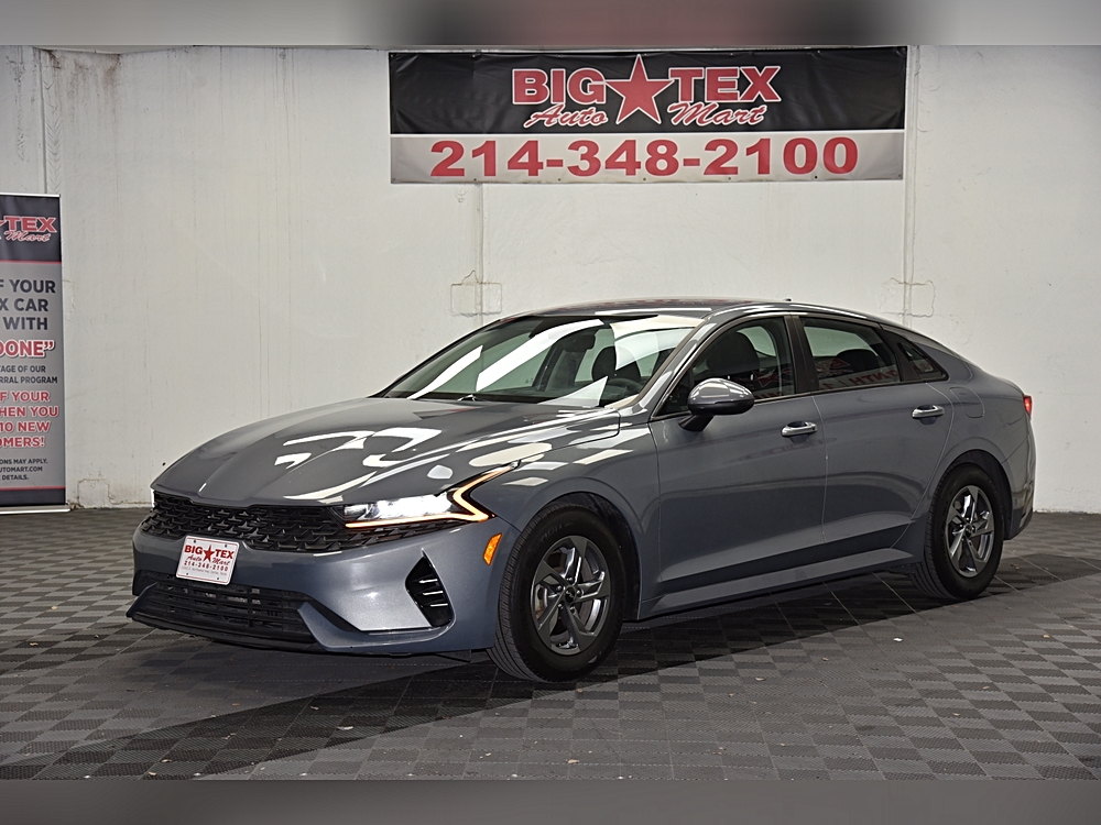 2022 Kia K5 LXS's photo