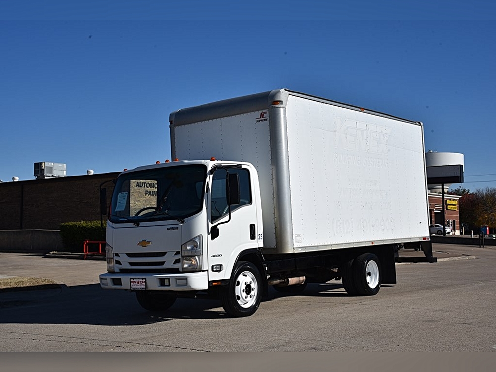 2016 Chevrolet Low Cab Forward Base's photo