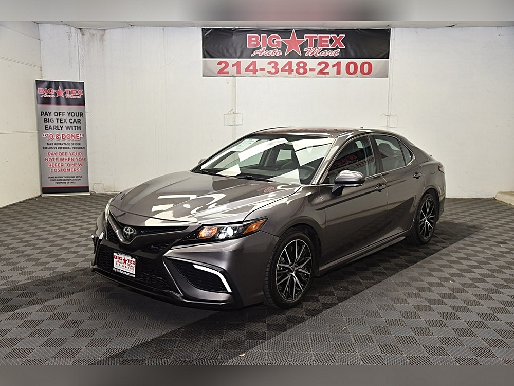 2022 Toyota CAMRY FWD Automatic