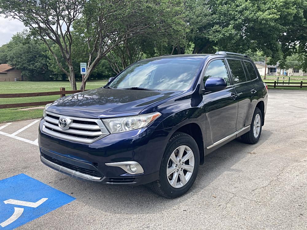 2012 Toyota Highlander Base