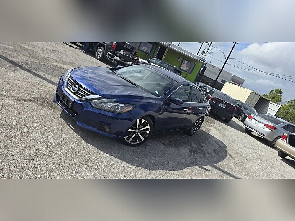2017 Nissan Altima SR