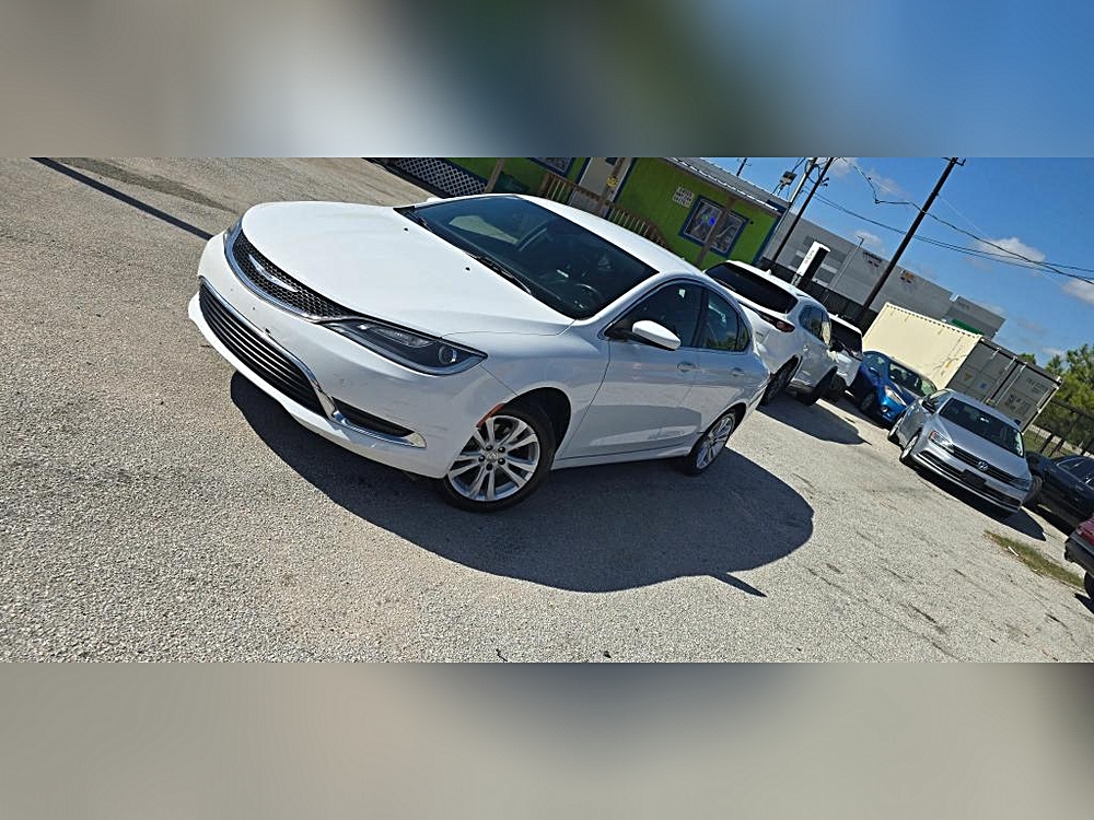 2016 Chrysler 200 Limited