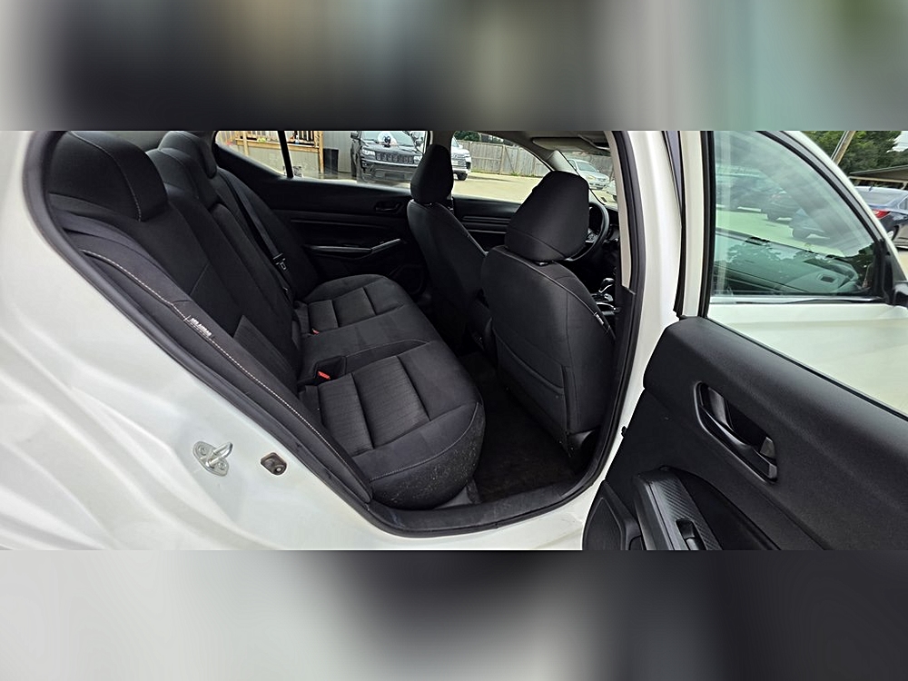 2022 Nissan Altima SR - Photo 75