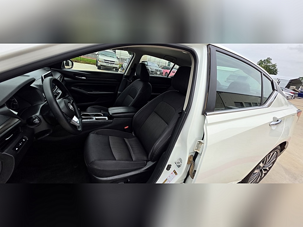 2022 Nissan Altima SR - Photo 76