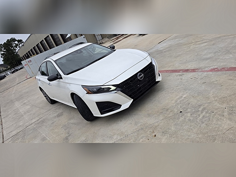 2022 Nissan Altima SR - Photo 59