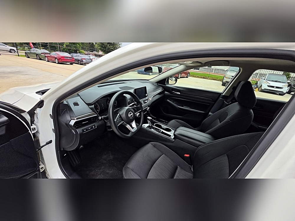 2022 Nissan Altima SR - Photo 77