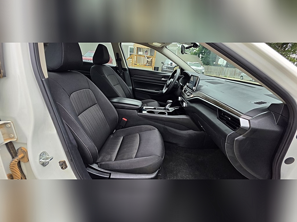 2022 Nissan Altima SR - Photo 79
