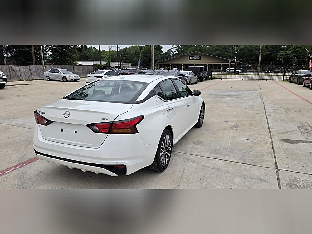 2022 Nissan Altima SR - Photo 65
