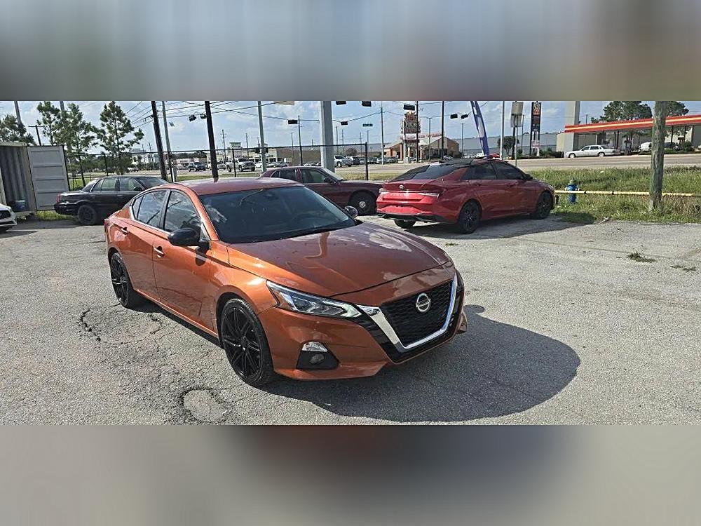 2022 Nissan Altima SR - Photo 95
