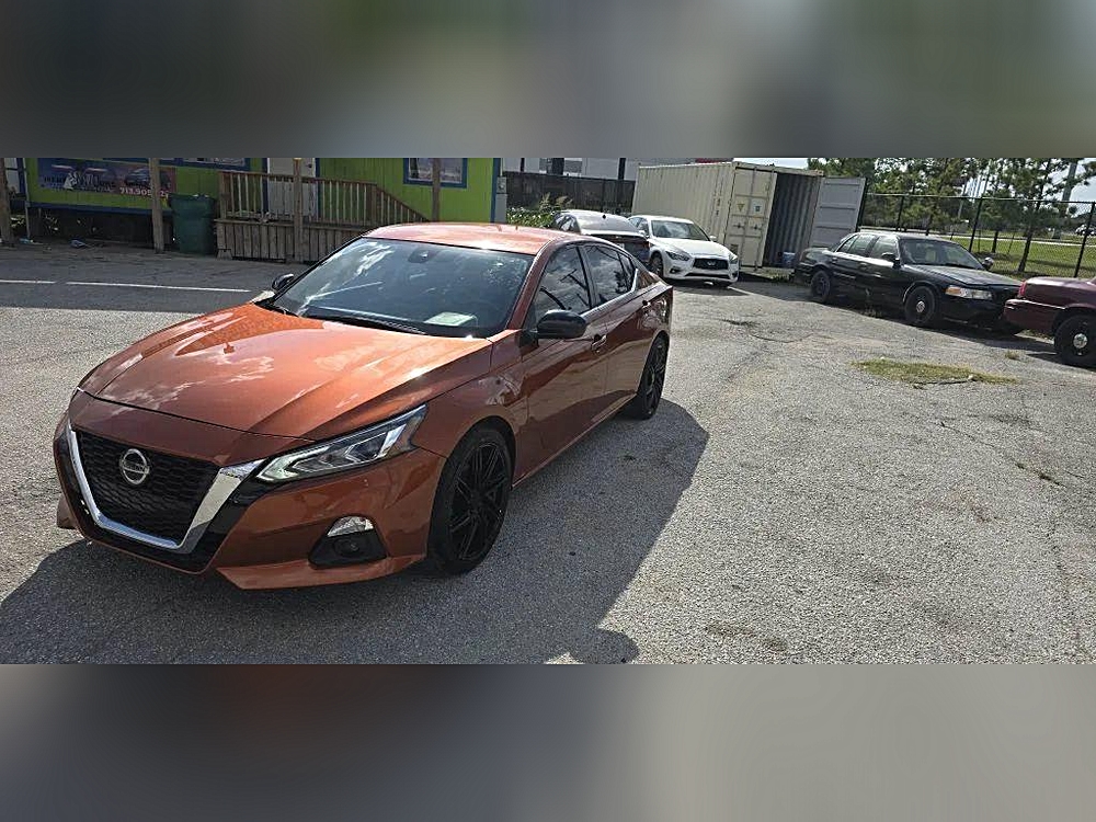2022 Nissan Altima SR - Photo 89