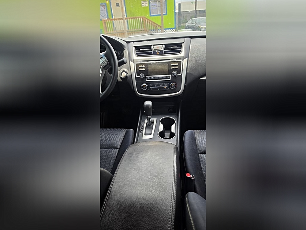 2022 Nissan Altima SR - Photo 125