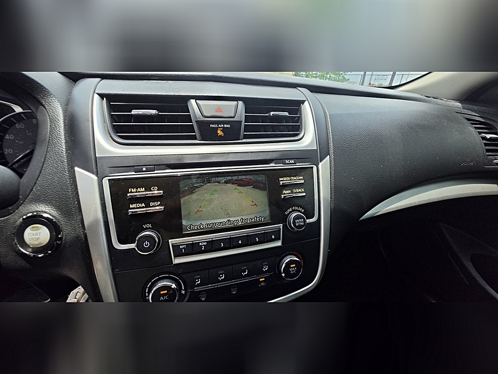 2022 Nissan Altima SR - Photo 126