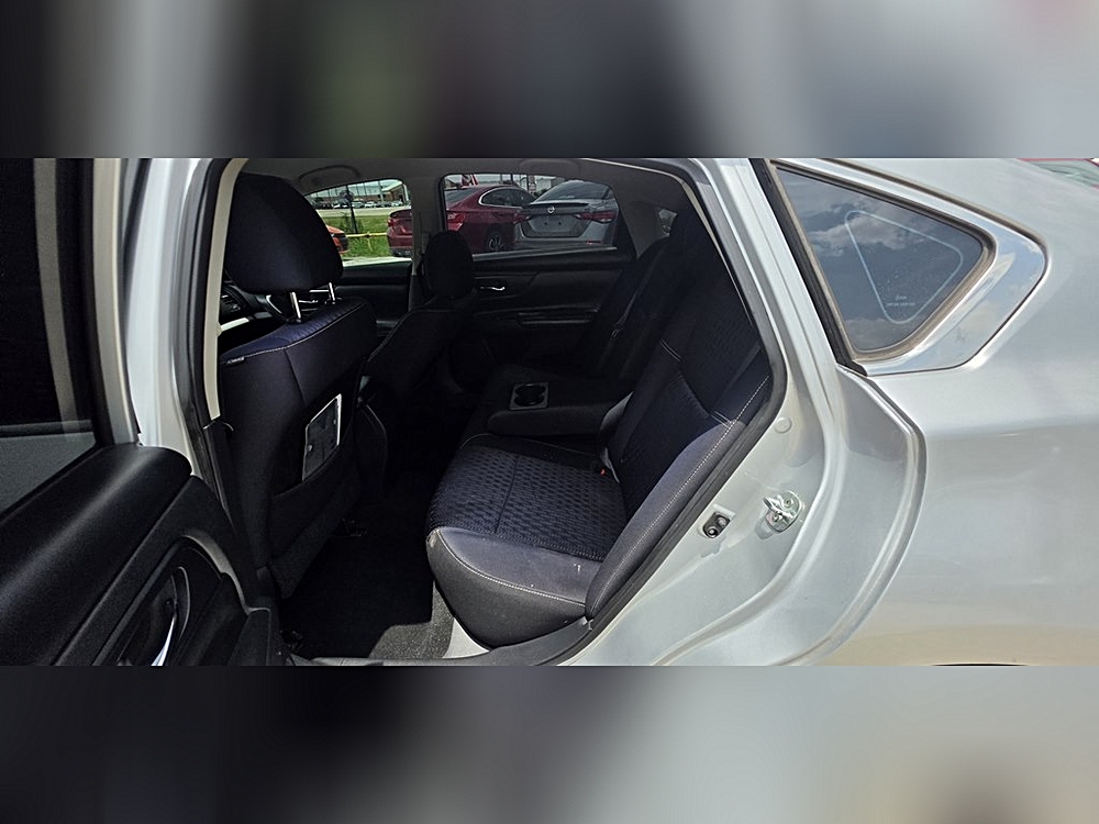 2022 Nissan Altima SR - Photo 130