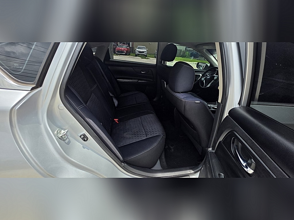 2022 Nissan Altima SR - Photo 131