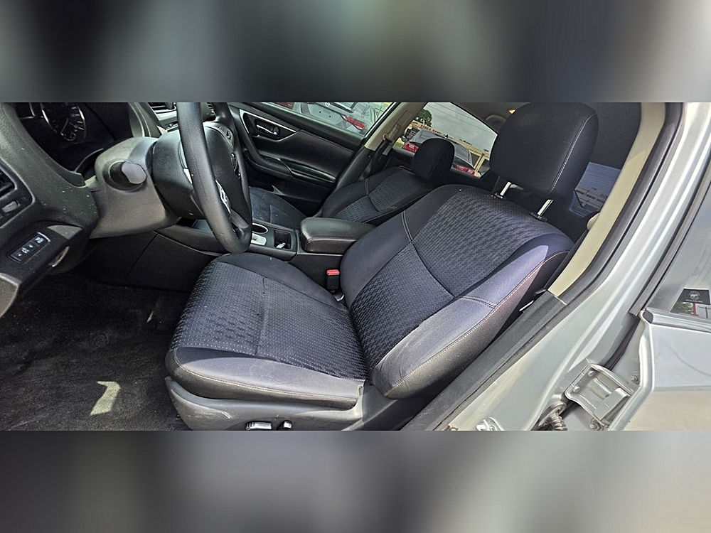 2022 Nissan Altima SR - Photo 132