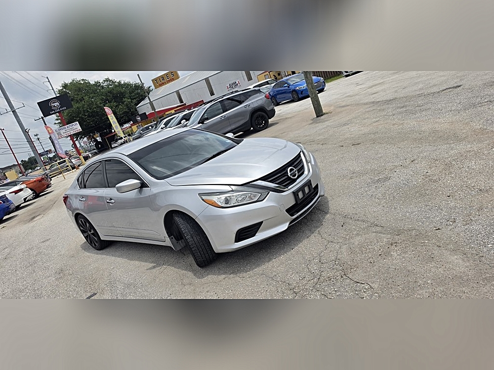 2022 Nissan Altima SR - Photo 115