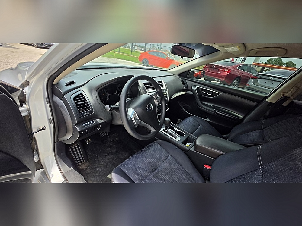2022 Nissan Altima SR - Photo 133