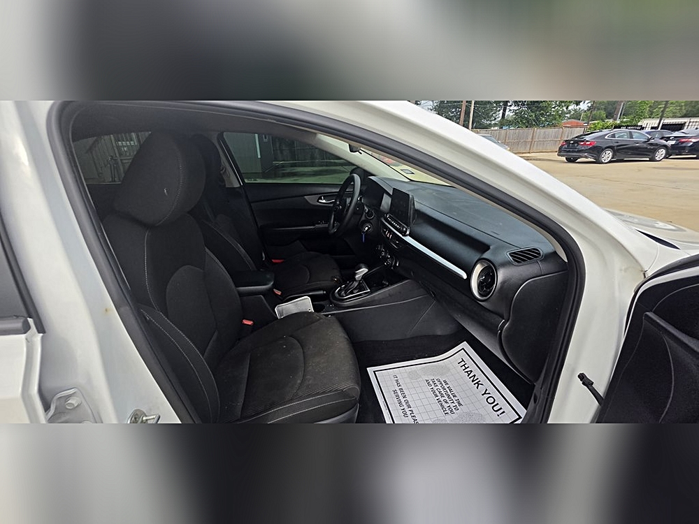 2024 Kia Forte LXS - Photo 158