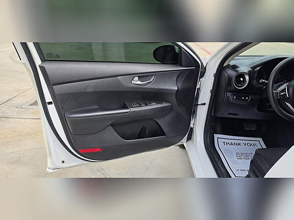 2024 Kia Forte LXS - Photo 165