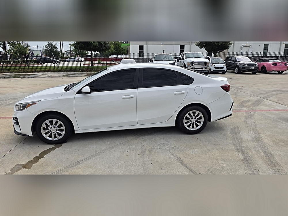 2024 Kia Forte LXS - Photo 147