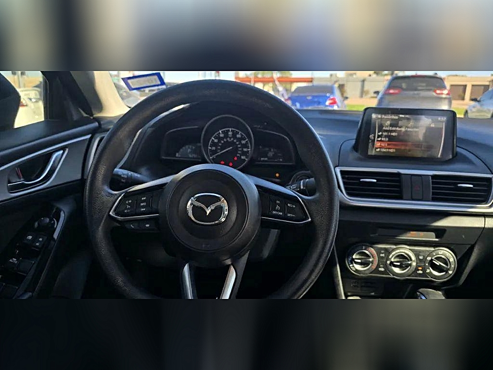 2017 Mazda Mazda3 Touring - Photo 70