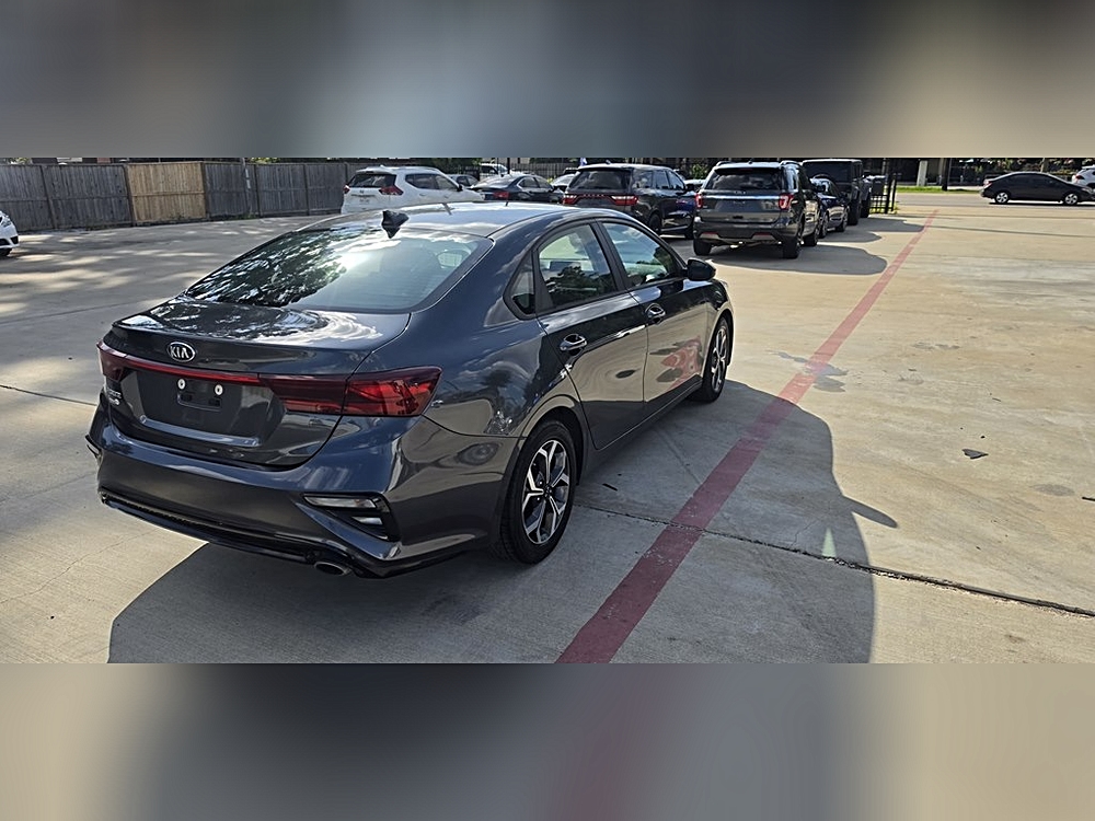 2024 Kia Forte LXS - Photo 178