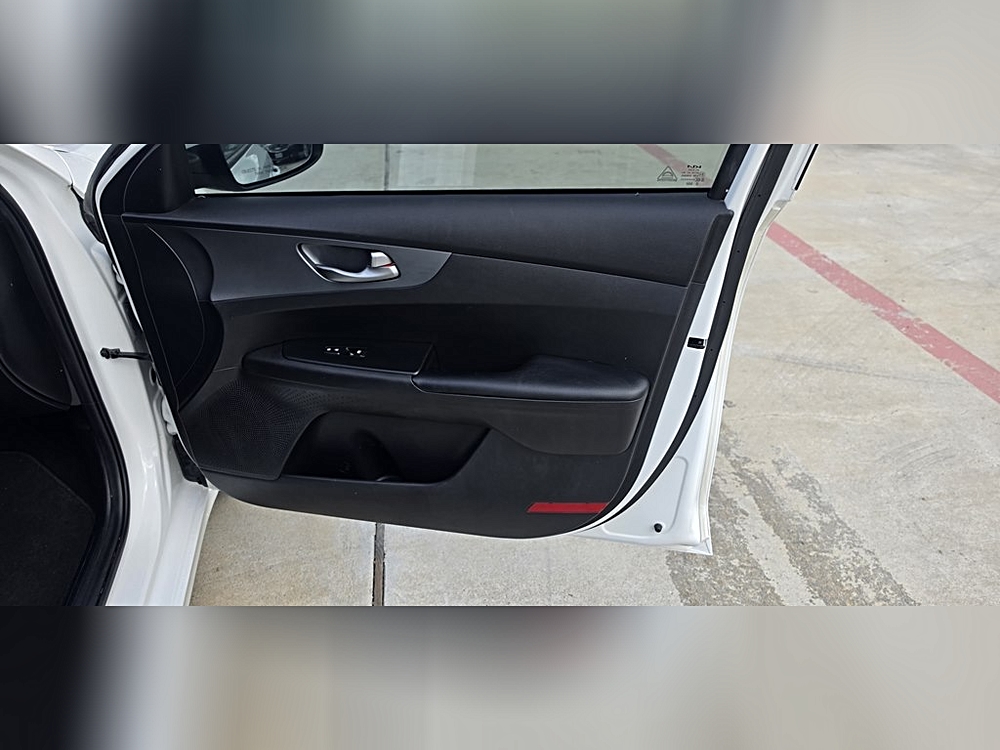 2024 Kia Forte LXS - Photo 222