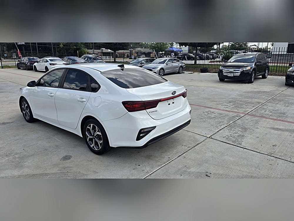 2024 Kia Forte LXS - Photo 204